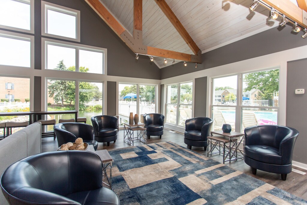 Lakeside at the Sanctuary Apartments in Columbus, OH