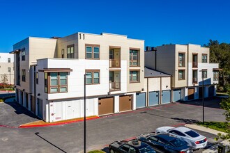 The Tobin Estate Phase III in San Antonio, TX - Building Photo - Building Photo