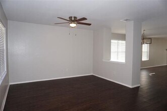 9601 Polk Ave in Fort Worth, TX - Building Photo - Building Photo