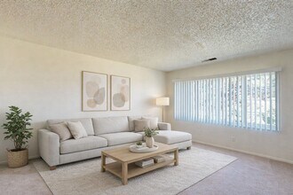 Austin Park in Colorado Springs, CO - Foto de edificio - Building Photo