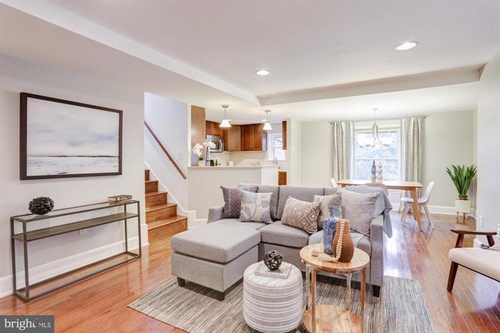 1813 16th St NW in Washington, DC - Building Photo
