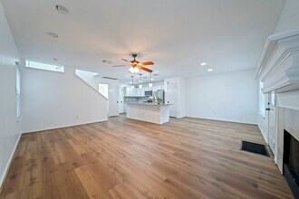 123 N Villa Oaks Dr in Spring, TX - Building Photo - Building Photo