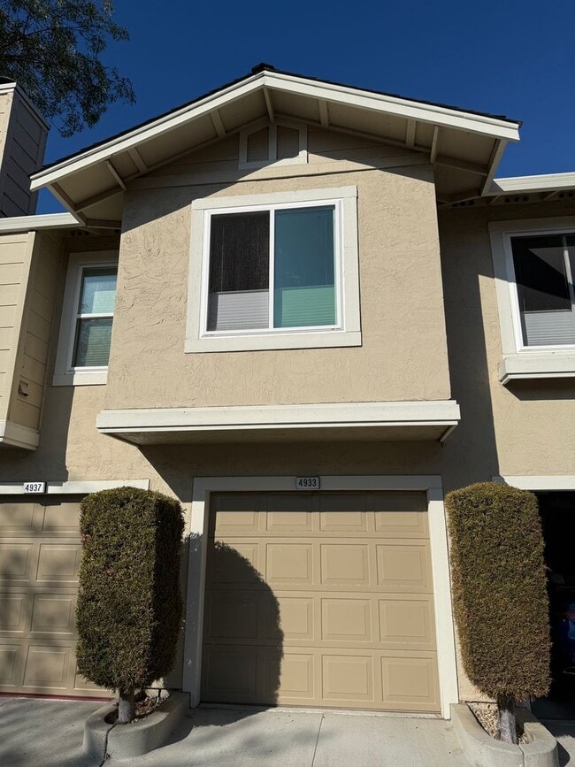 4933 Conway Terrace in Fremont, CA - Building Photo - Building Photo