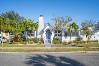 2503 Sunset Way in St Pete Beach, FL - Building Photo - Building Photo