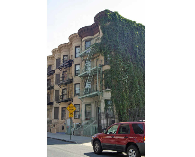 336 14th St in Brooklyn, NY - Building Photo - Building Photo