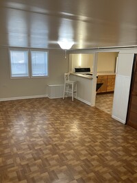 5027 S Latrobe Ave, Unit Garden Apartment photo'