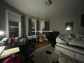 168 Hillside St, Unit 2 in Boston, MA - Foto de edificio - Building Photo