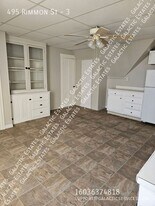 495 Rimmon St in Manchester, NH - Building Photo