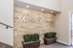 Rose Terrace Apartment Homes in Los Angeles, CA - Building Photo - Lobby