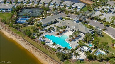 8897 Redonda Dr in Naples, FL - Building Photo - Building Photo