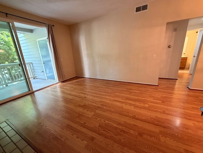 property at 3395 Pinewood Terrace