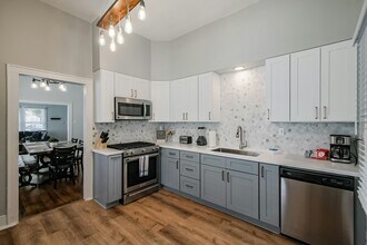 1913 Lubbock St in Houston, TX - Building Photo - Building Photo