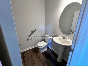 2036 Sandwood Loch Dr in Durham, NC - Building Photo - Building Photo