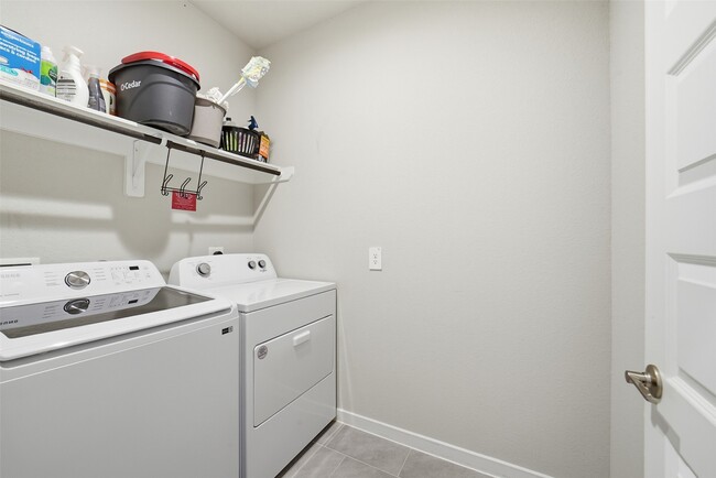 property at 28922 Yulee Mill Dr