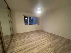 8640 Via Mallorca in San Diego, CA - Building Photo - Building Photo