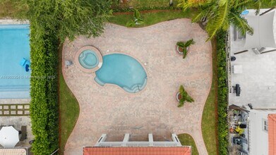 6358 NW 113th Pl in Doral, FL - Building Photo - Building Photo
