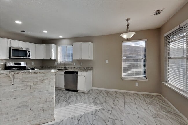 property at 5419 Roserock Ln