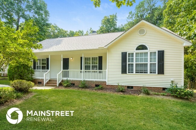 property at 304 Kingsbrook Cir