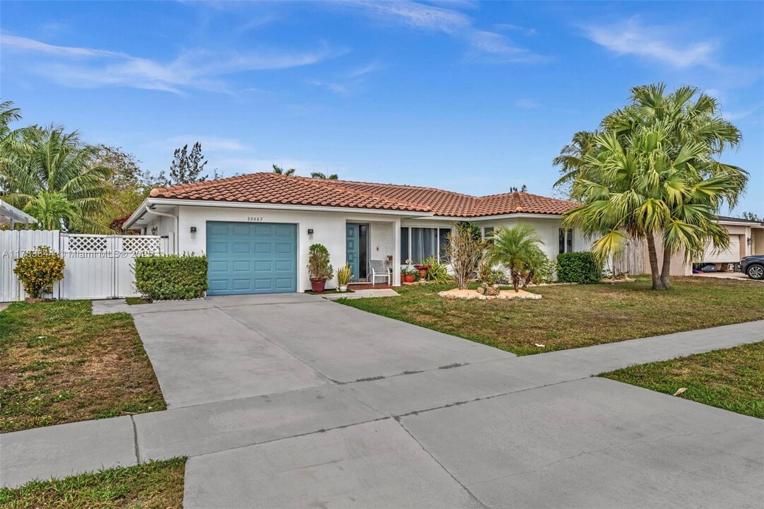 22307 Doran Ave in Boca Raton, FL - Building Photo