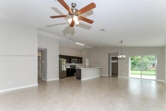 3613 SW Ballweg St in Port St. Lucie, FL - Building Photo - Building Photo