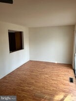 89 Rockland Dr in Willingboro, NJ - Building Photo