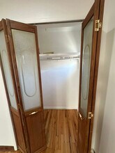 109-19 Ditmars Blvd in Queens, NY - Foto de edificio - Building Photo