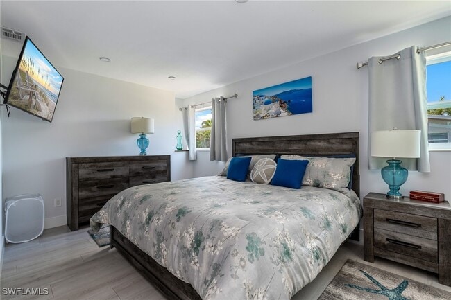 property at 1140 Rainbow Dr