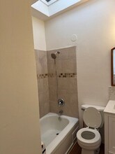 566 S 29th St in Richmond, CA - Building Photo - Building Photo
