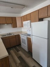 242 E Carlson St in Cheyenne, WY - Building Photo - Building Photo