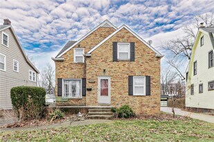 12509 Britton Dr in Cleveland, OH - Building Photo