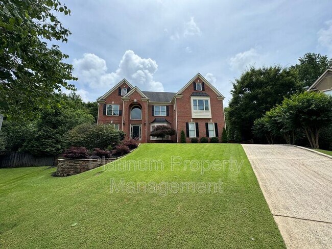 830 Eden Green Ct in Roswell, GA - Building Photo - Building Photo