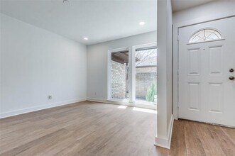 12617 Montfort Dr in Dallas, TX - Building Photo - Building Photo