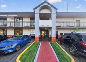8421 S Orange Blossom Trl, Unit 1 45 in Orlando, FL - Building Photo