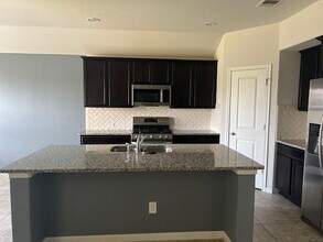 5671 Corsica Loop in Round Rock, TX - Building Photo - Building Photo