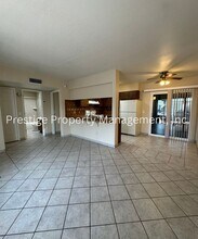 2744 S Oakenshield Way in Tucson, AZ - Building Photo - Building Photo