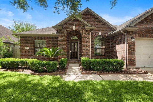 3209 Flower Reef Cir in League City, TX - Building Photo - Building Photo