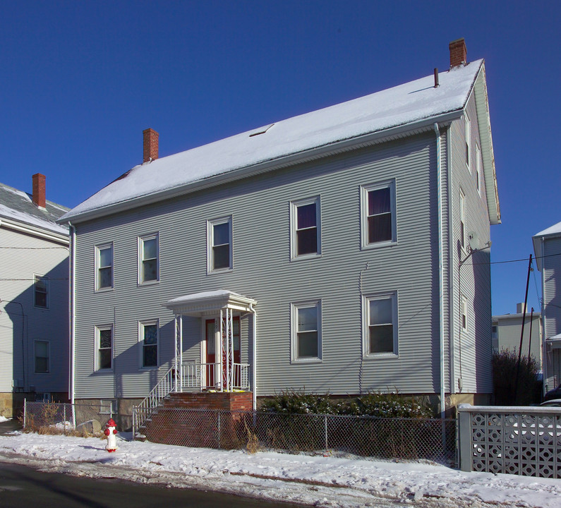 59 Davis St in Fall River, MA - Foto de edificio