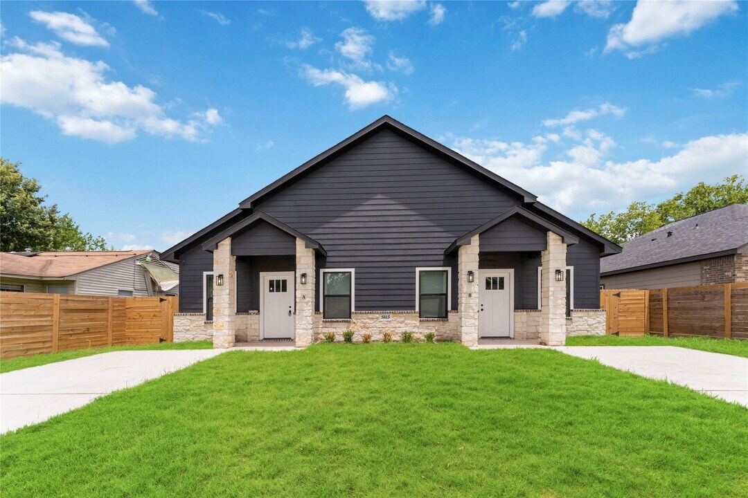 5815 Doolittle Blvd in Houston, TX - Building Photo