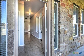 1011 Sugar Brook Dr in Temple, TX - Building Photo - Building Photo