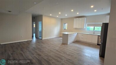 3721 SW 12th Pl in Fort Lauderdale, FL - Building Photo - Building Photo