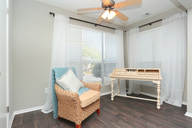 The Reserve Apartment Homes in Lithonia, GA - Foto de edificio - Interior Photo