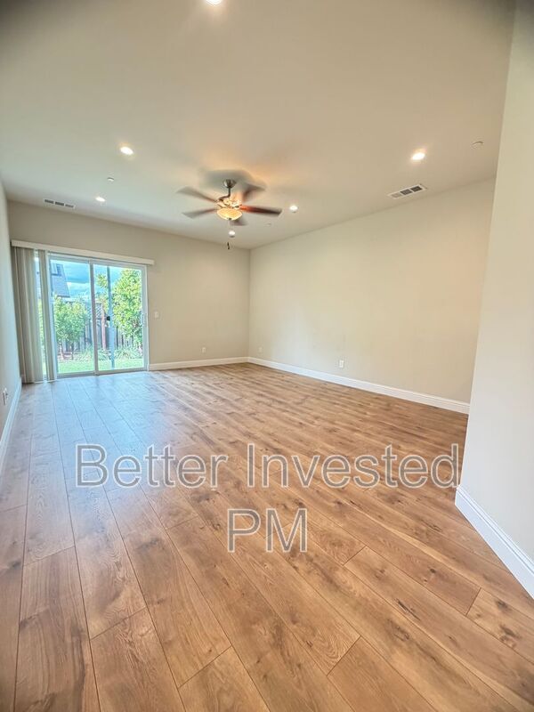1601 Keoke Ct in Santa Rosa, CA - Building Photo - Building Photo