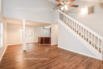 102 Hillcrest Dr, Unit #7 in Canton, GA - Foto de edificio - Building Photo