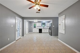 281 Olive Dr, Unit 27 in Slidell, LA - Building Photo - Building Photo