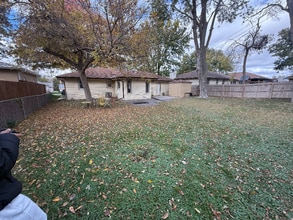 127 Wesgaye St in Gretna, NE - Foto de edificio - Building Photo