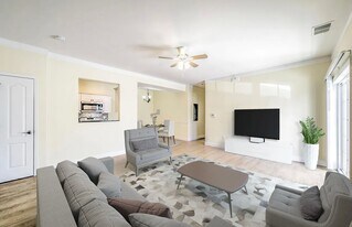 4412 Meramec Bottom Rd, Unit 205