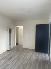 6826 Perry Rd, Unit 6828 in Bell Gardens, CA - Building Photo - Building Photo
