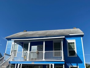 3114 Avenue M 1/2 in Galveston, TX - Building Photo - Building Photo