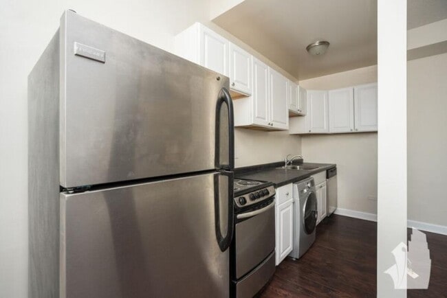 3345 N Marshfield Ave in Chicago, IL - Building Photo - Building Photo