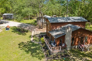 10 Boat Launch Rd in Pointblank, TX - Building Photo